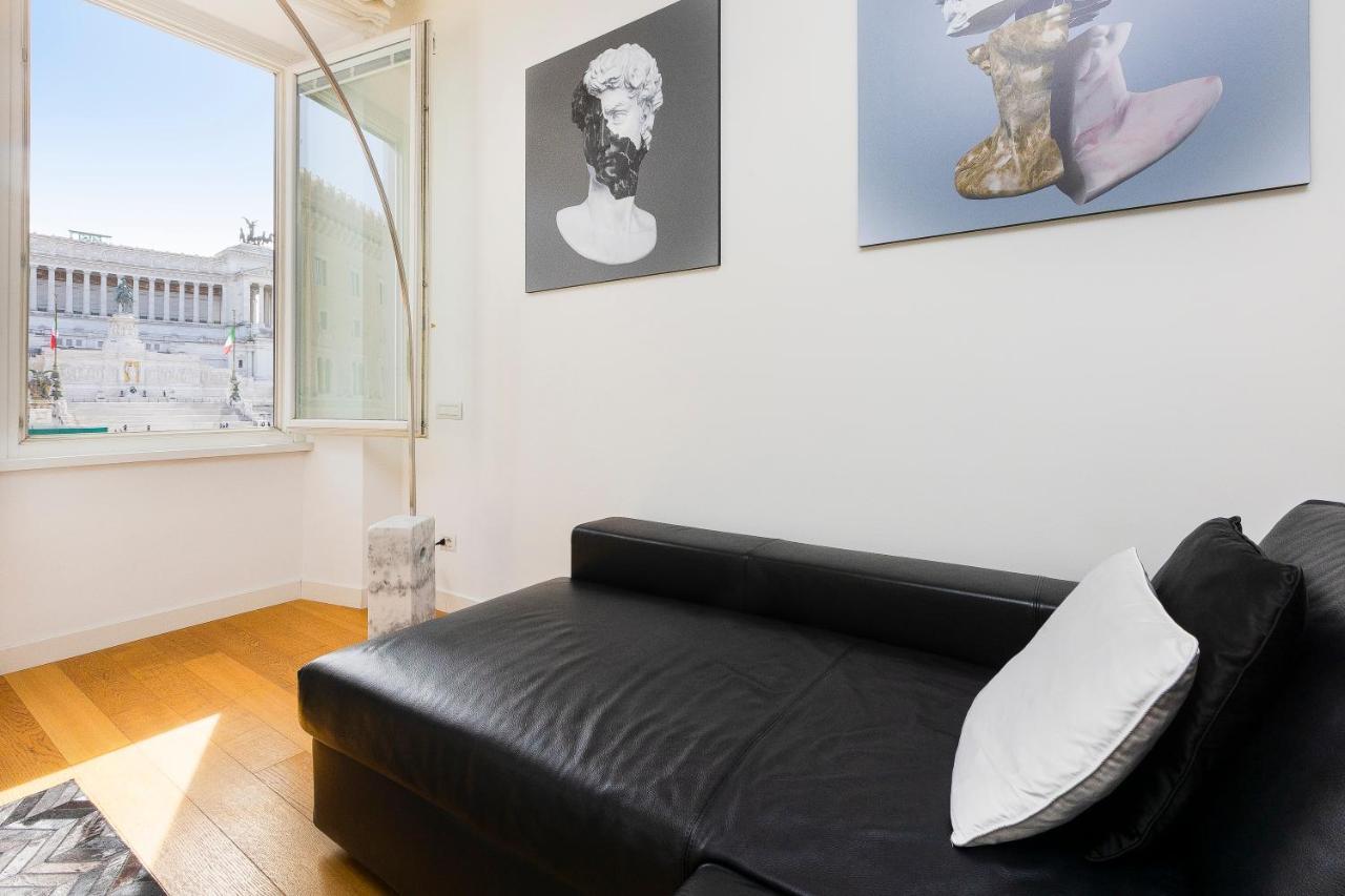 Amazing Vista Piazza Venezia Apartment โรม ภายนอก รูปภาพ